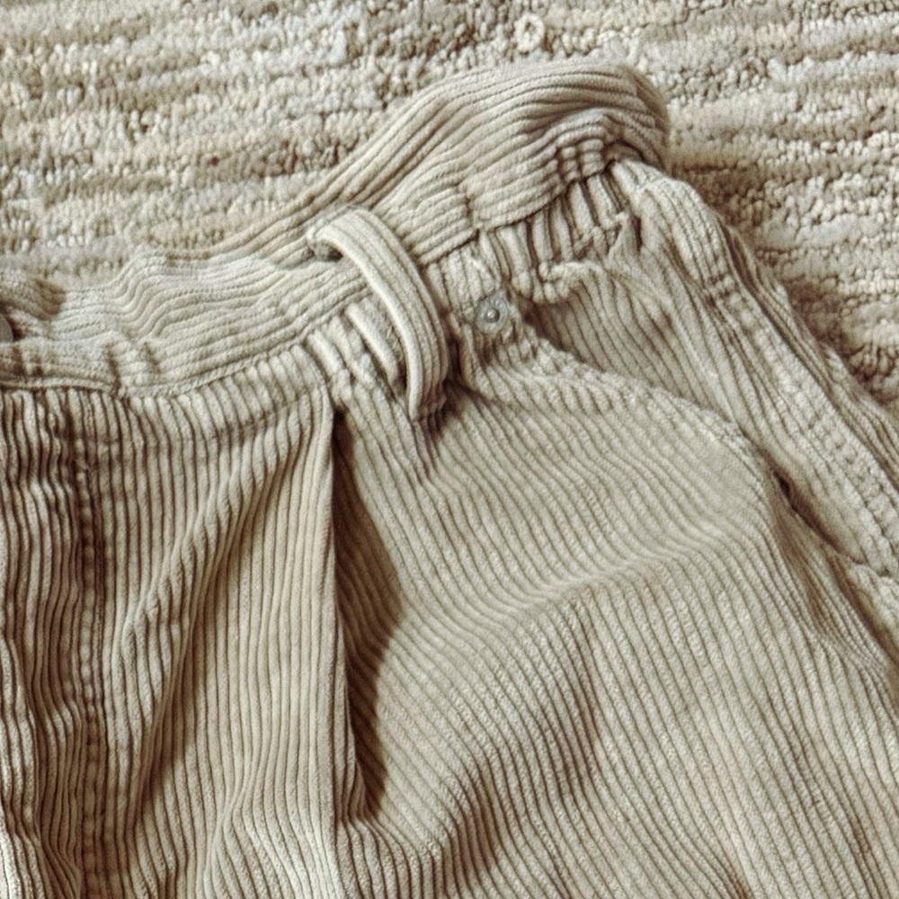 FREE PEOPLE CAMMIE SLOUCHY OVERSIZED CORD SHORTS S M - Picture 8 of 8